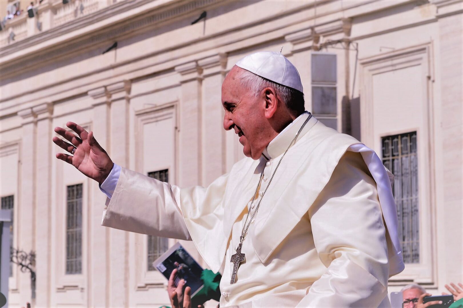 Papa Francesco E L'abbaiare Della Nato: Cosa Ha Detto Sulla Guerra Ucraina